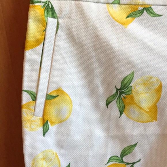 NWT Tommy Hilfiger Lemon Capris - Picture 2 of 8